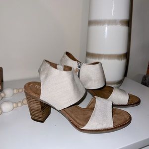 TOMS Majorca Cutout Sandal Natural 9.5